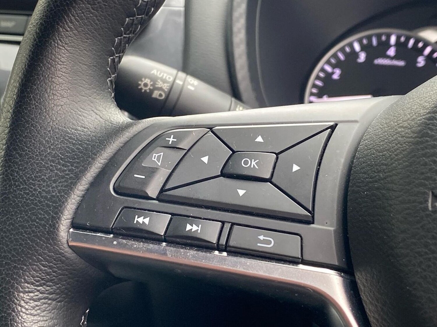 Used Nissan Juke 2023 for sale - 78194829: Photo 27