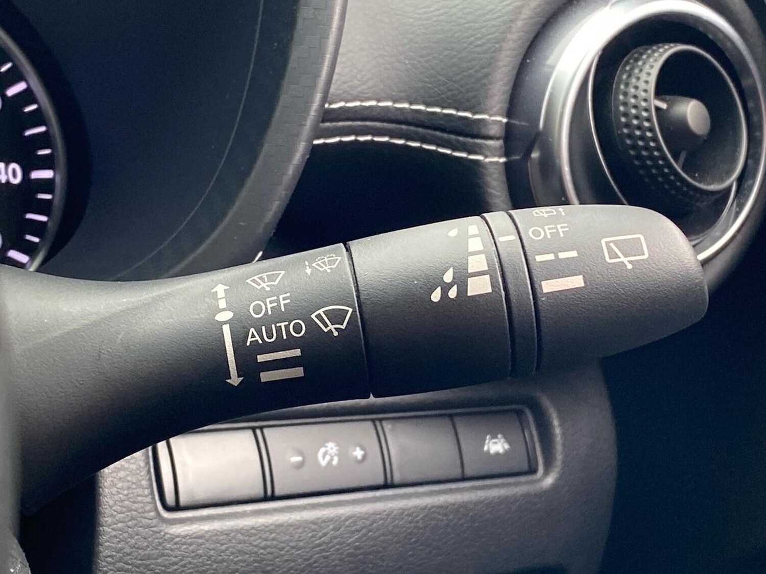 Used Nissan Juke 2023 for sale - 78194829: Photo 28