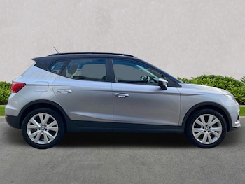 Used SEAT Arona 2021 for sale - 76149495: Photo