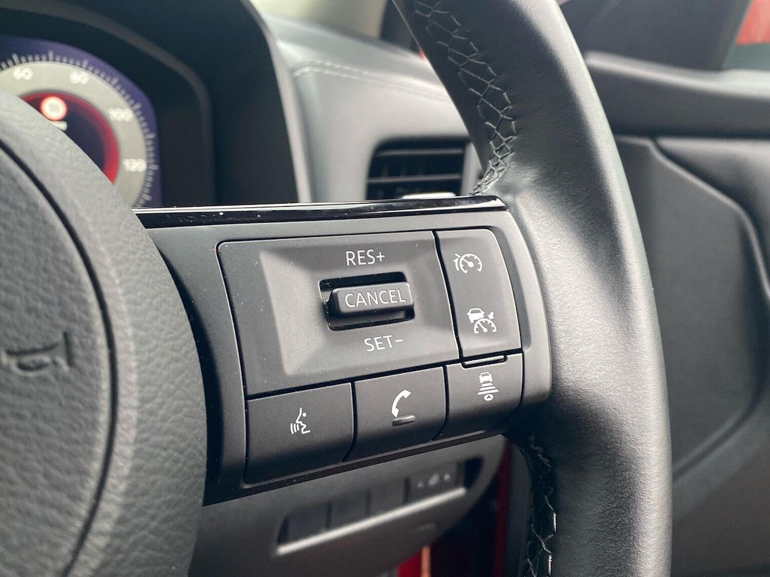 Used Nissan Qashqai 2023 for sale - 77802110: Photo 25