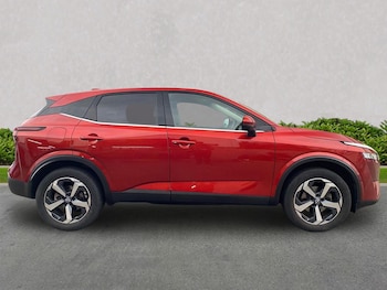 Used Nissan Qashqai 2023 for sale - 77802110: Photo