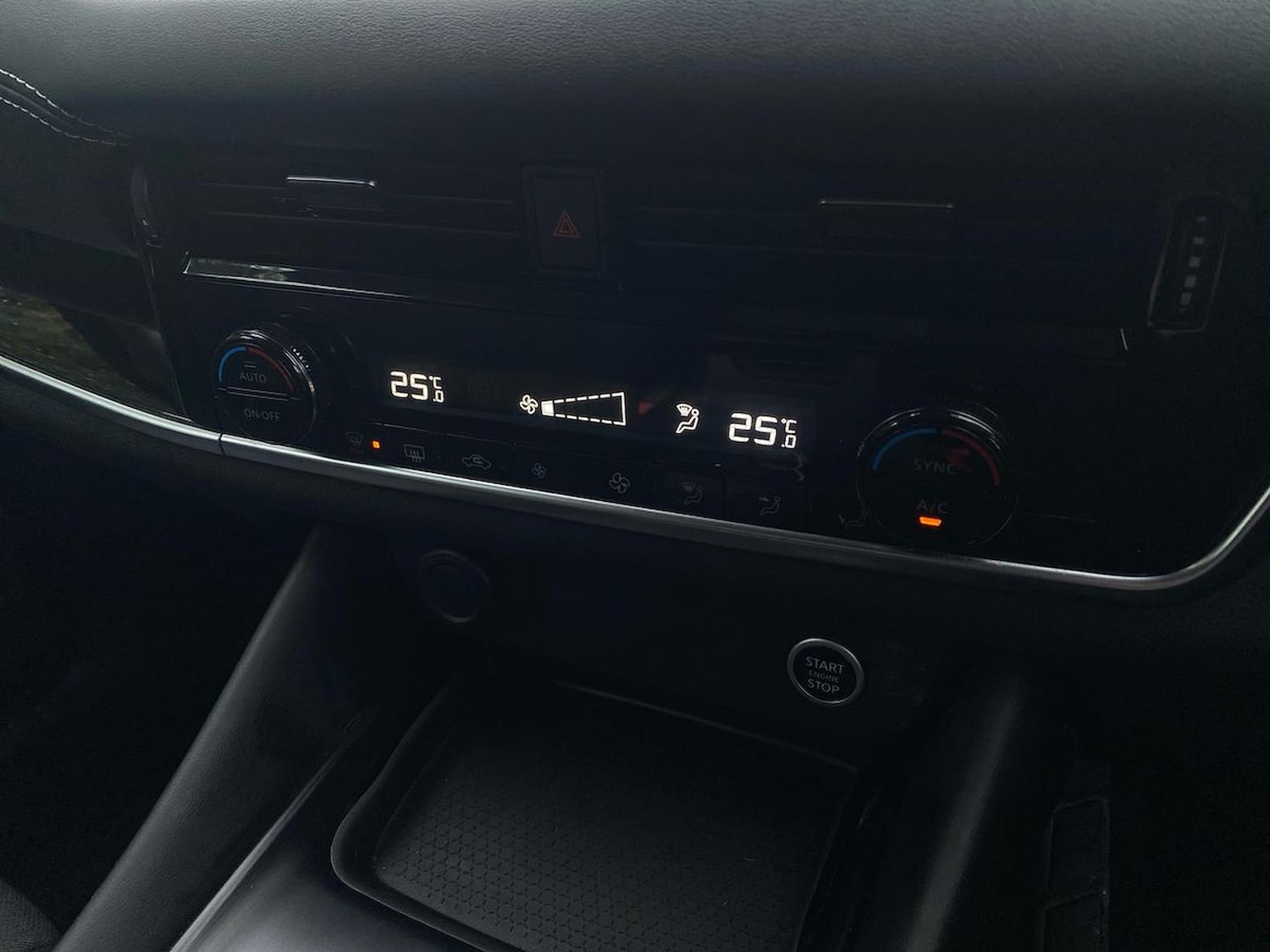 Used Nissan Qashqai 2022 for sale - 76490502: Photo 12