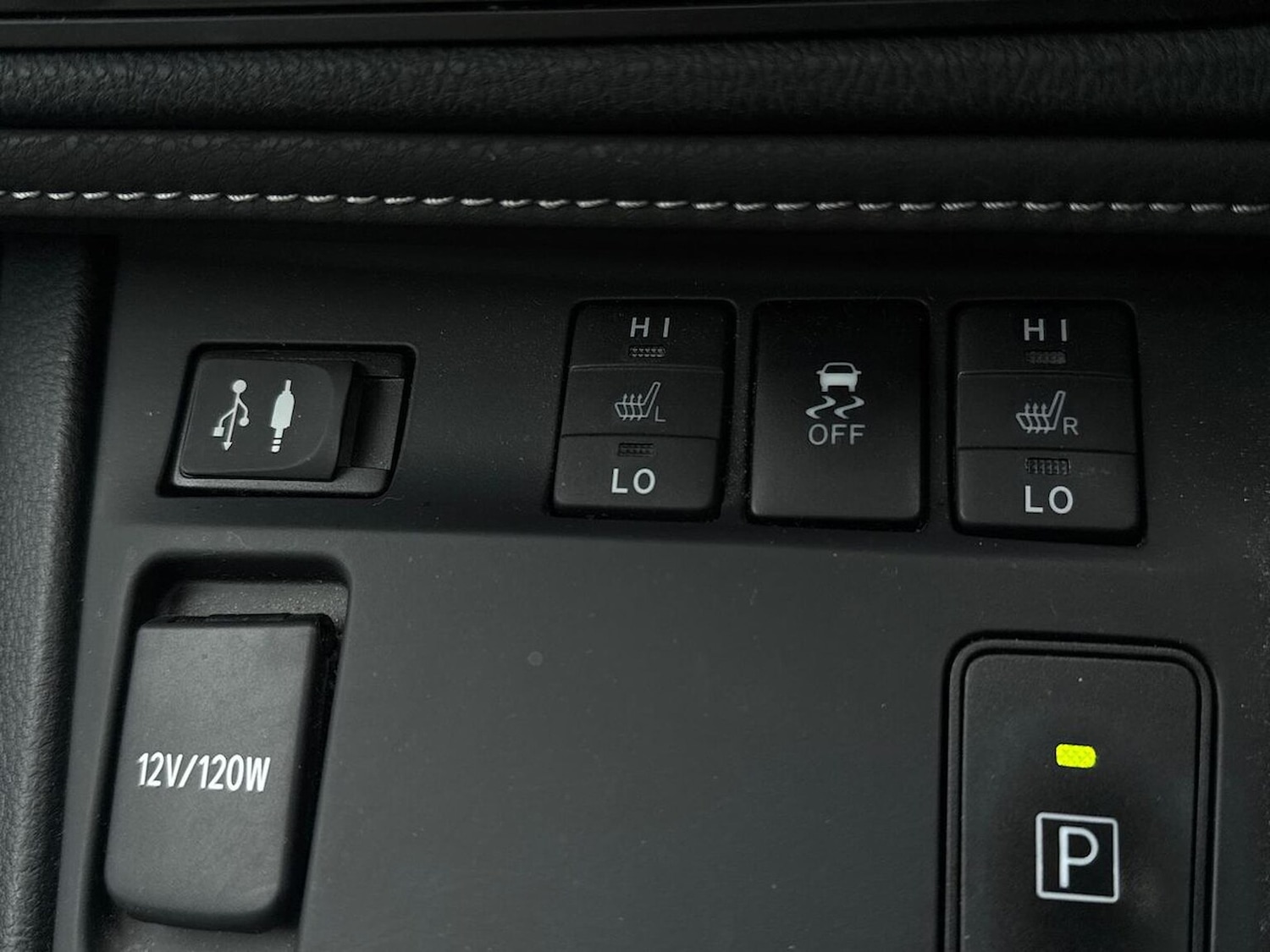 Used Toyota Auris 2016 for sale - 76149400: Photo 41