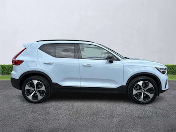 Used Volvo XC40 2024 for sale - 78820900: Photo