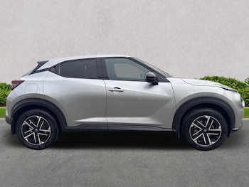 Used Nissan Juke 2024 for sale - 76149402: Photo