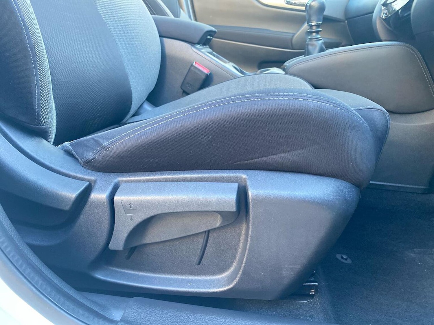 Used Nissan Qashqai 2017 for sale - 76527329: Photo 30