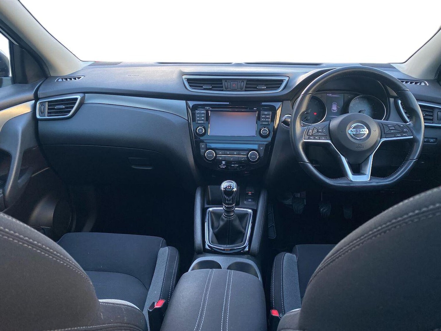 Used Nissan Qashqai 2017 for sale - 76527329: Photo 8