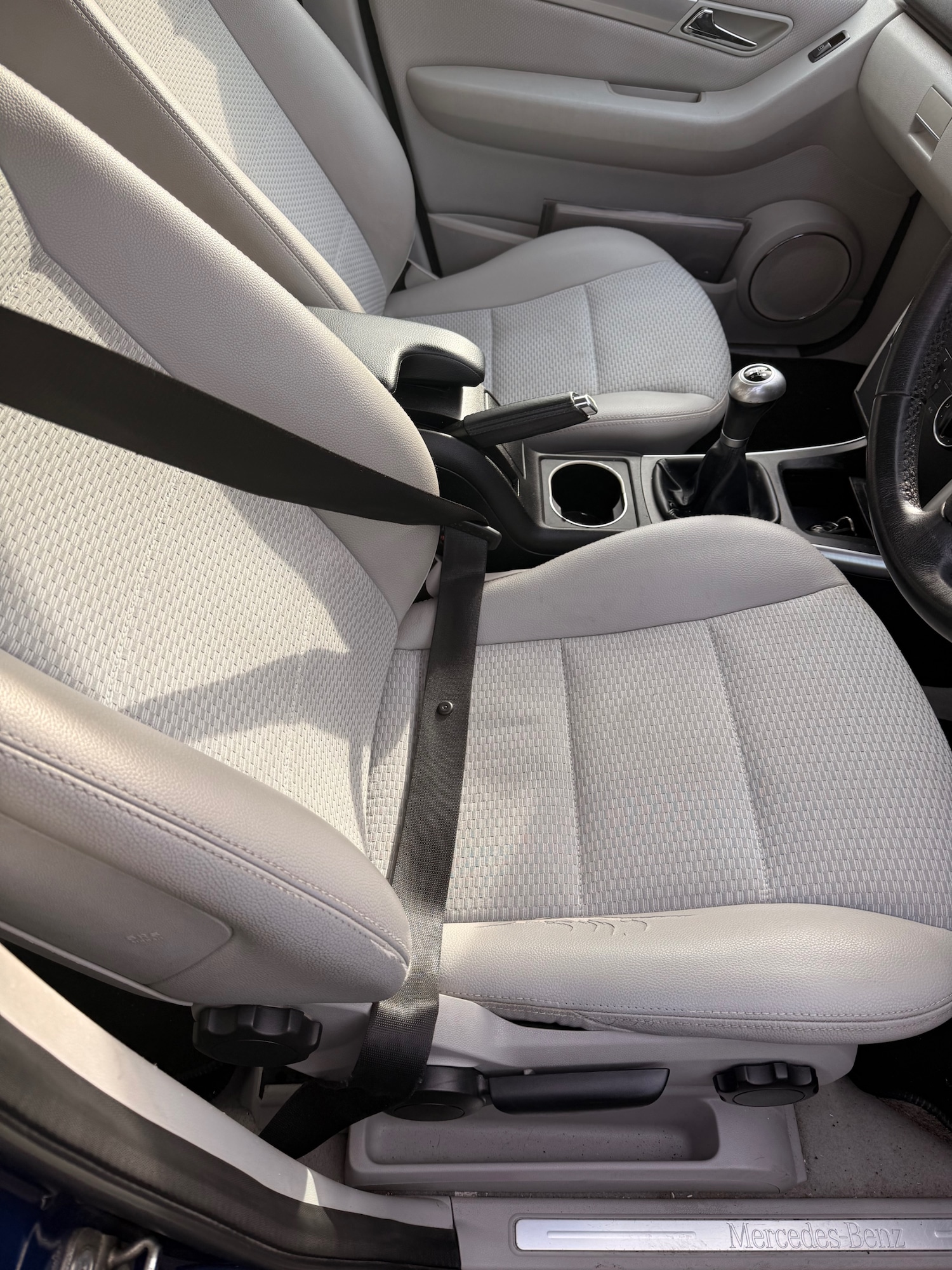 Used Mercedes-Benz A-Class 2010 for sale - 76464417: Photo 6