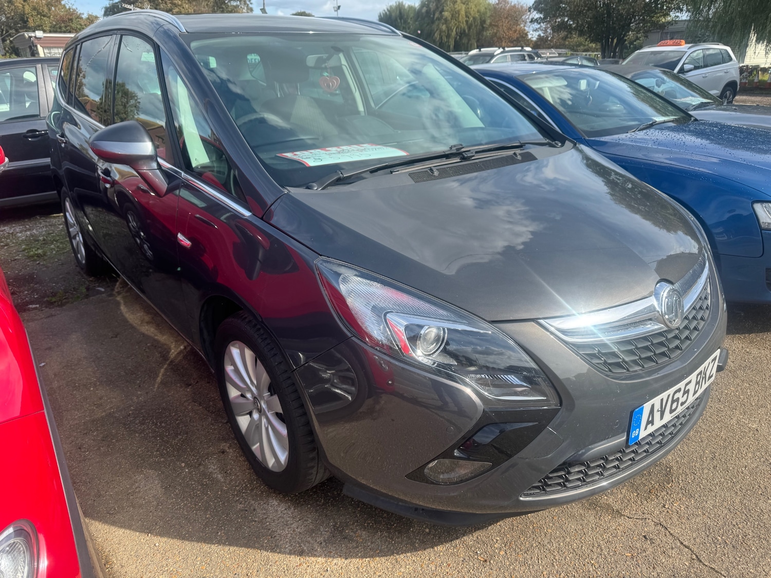 Used Vauxhall Zafira 2015 for sale - 76045757: Photo 1