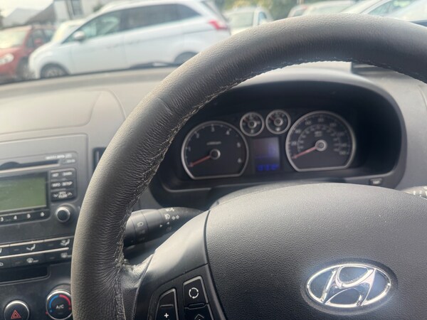 Used Hyundai i30 2010 for sale - 75662885: Photo 9