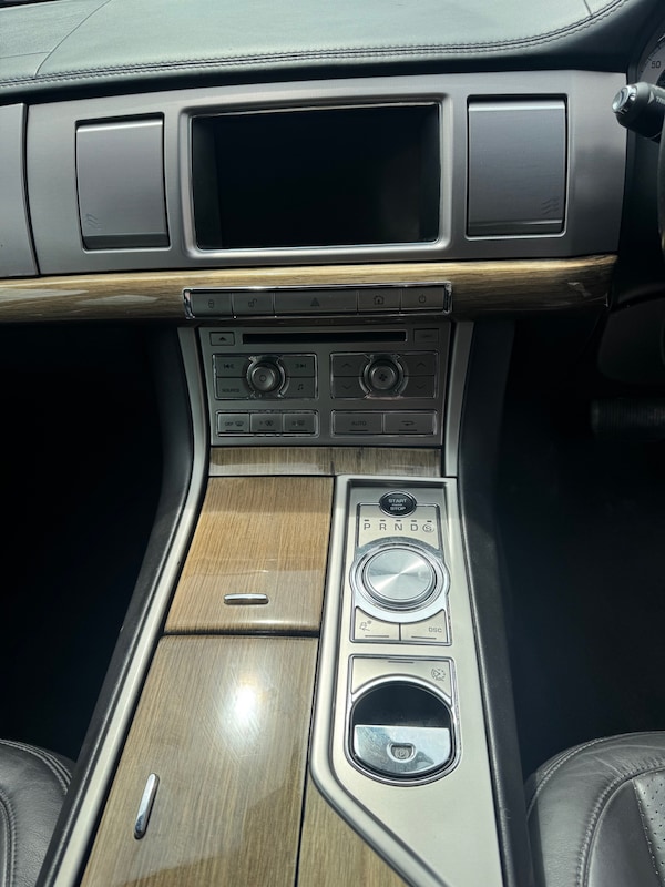 Used Jaguar XF 2008 for sale - 74912268: Photo 8