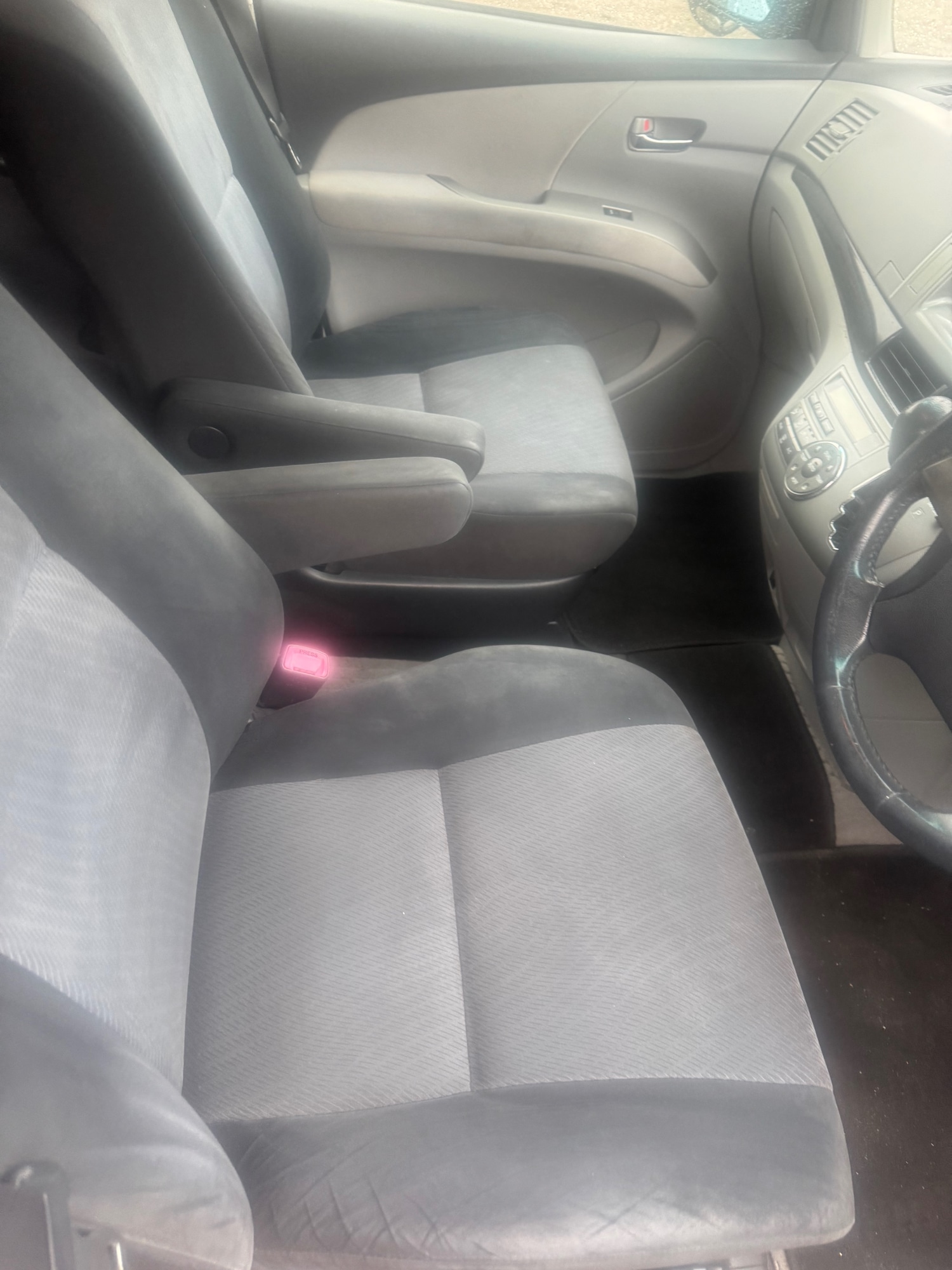 Used Toyota Estima 2021 for sale - 76159689: Photo 7