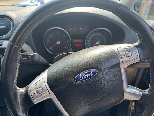 Used Ford Galaxy 2015 for sale - 74413168: Photo 11