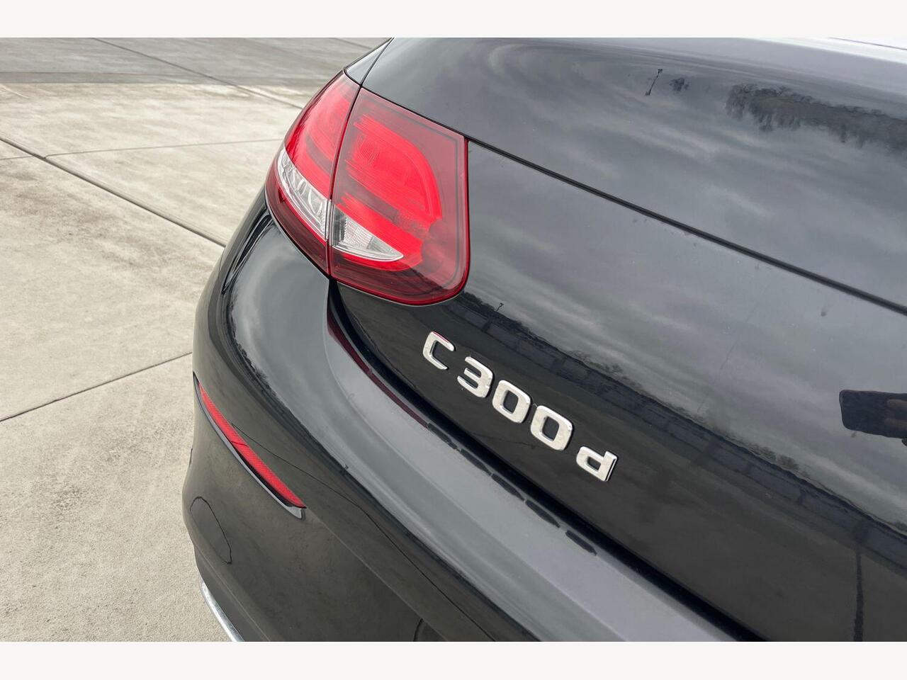 Used Mercedes-Benz C Class 2019 for sale - 78005118: Photo 23