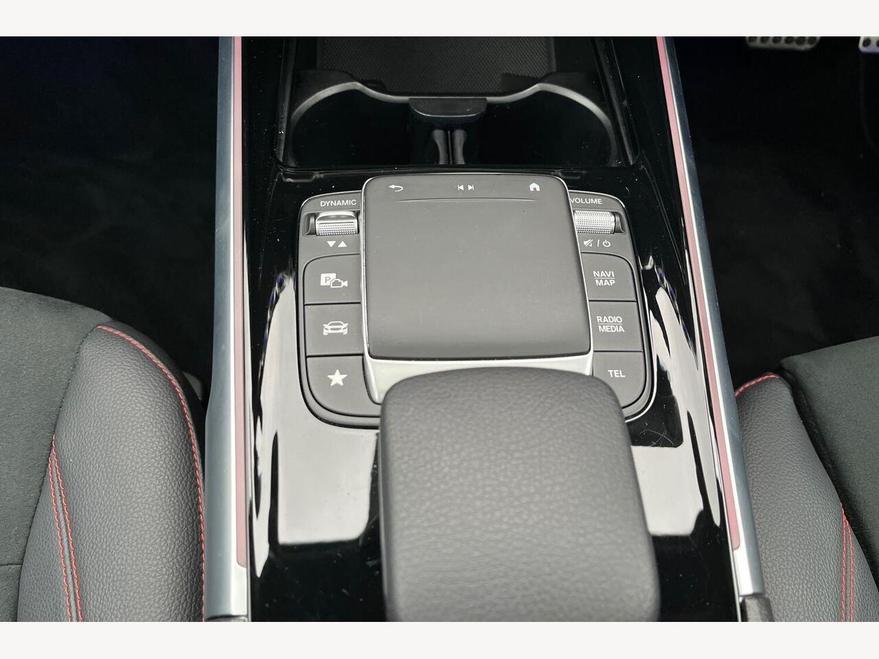 Used Mercedes-Benz GLB 2022 for sale - 76674570: Photo 9