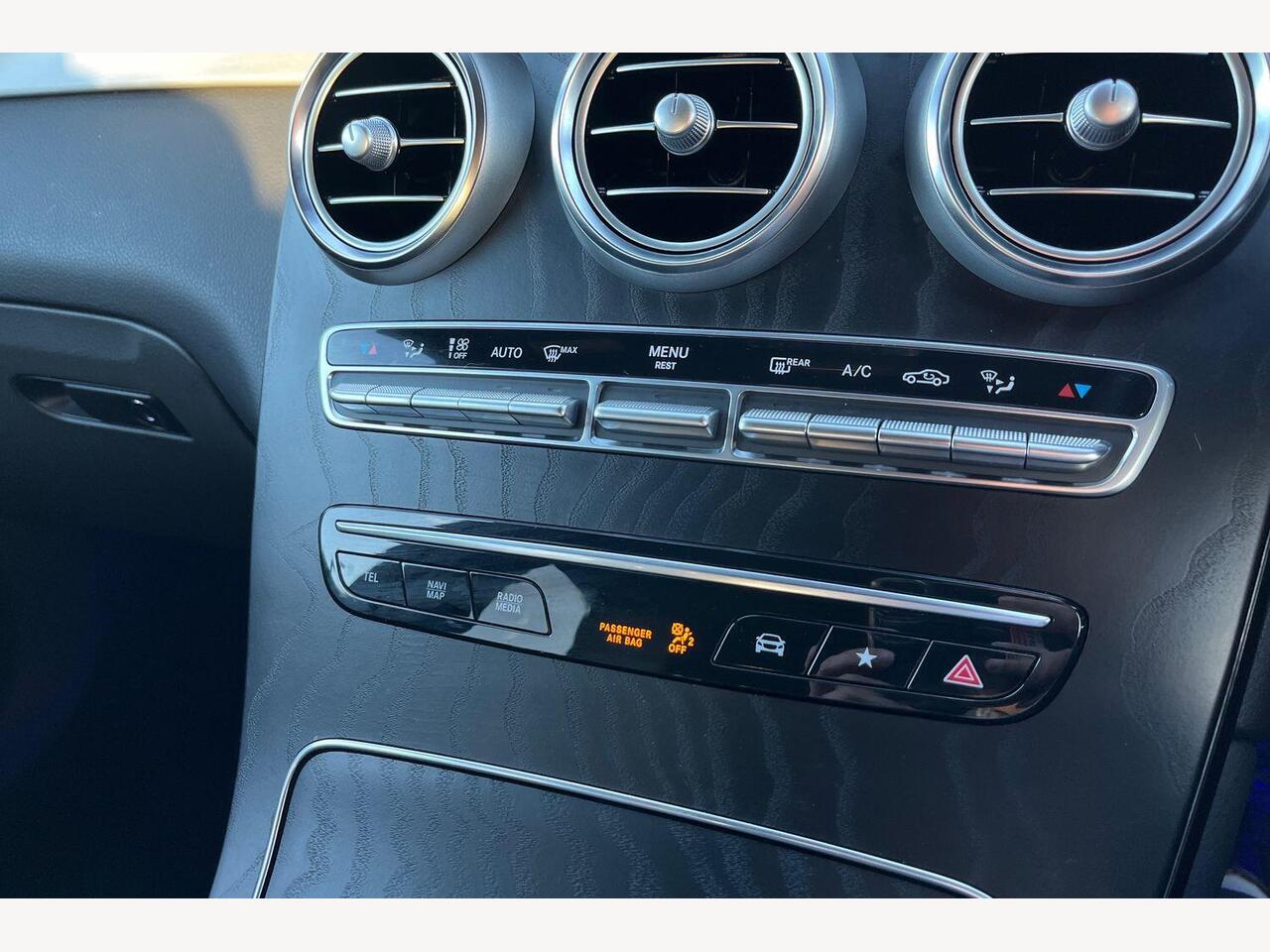 Used Mercedes-Benz GLC 2022 for sale - 76675148: Photo 25