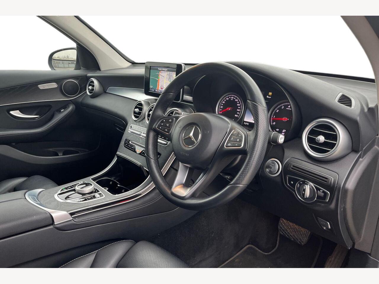 Used Mercedes-Benz GLC 2018 for sale - 77293062: Photo 5
