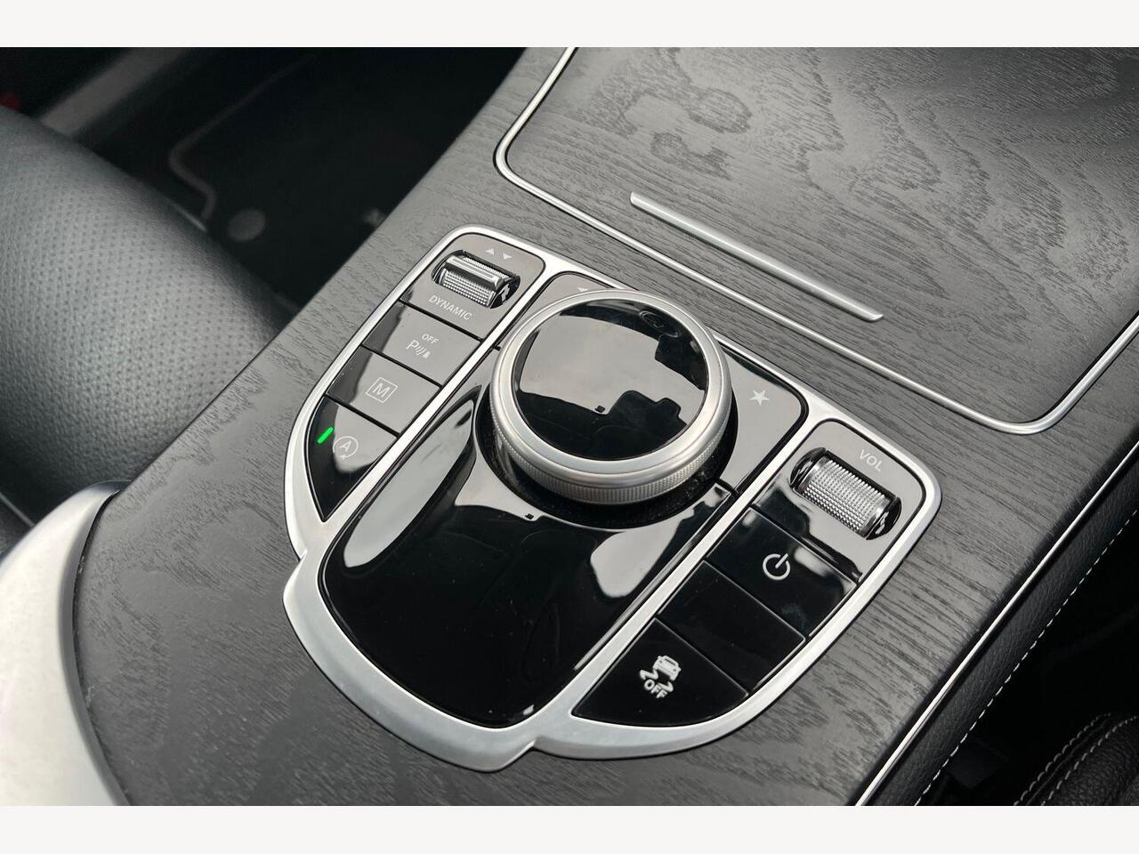 Used Mercedes-Benz GLC 2018 for sale - 77293062: Photo 8