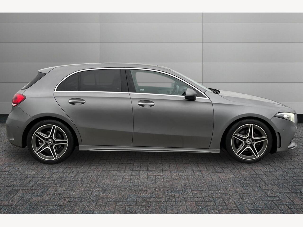 Used Mercedes-Benz A-Class 2018 for sale - 77193304: Photo 4