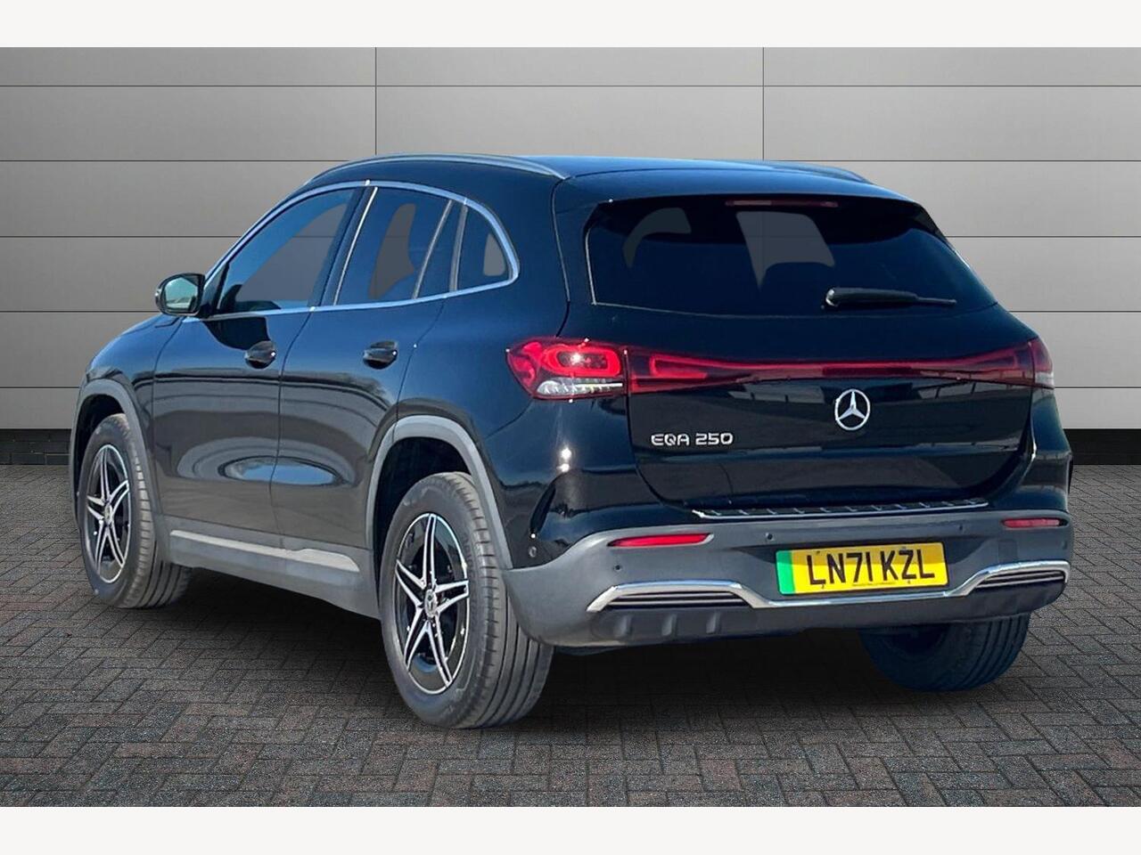 Used Mercedes-Benz EQA 2021 for sale - 78158939: Photo 2