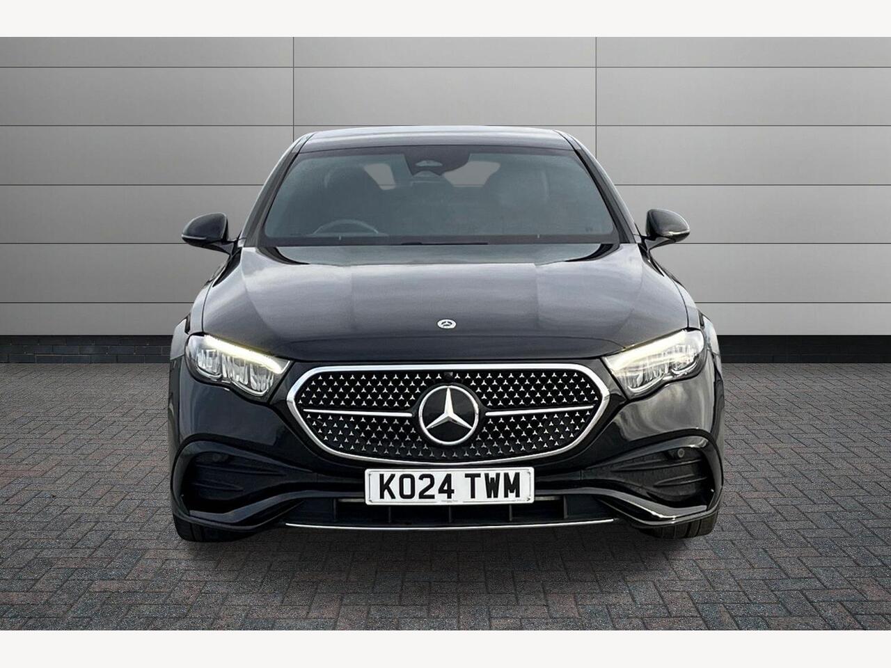 Used Mercedes-Benz E Class 2024 for sale - 77885267: Photo 11