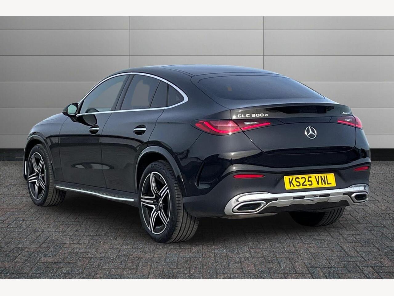 Used Mercedes-Benz GLC 2025 for sale - 77613921: Photo 2