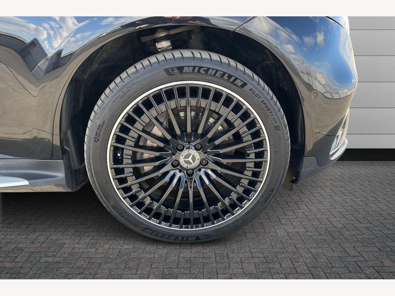 Used Mercedes-Benz EQC 2022 for sale - 77910938: Photo 4