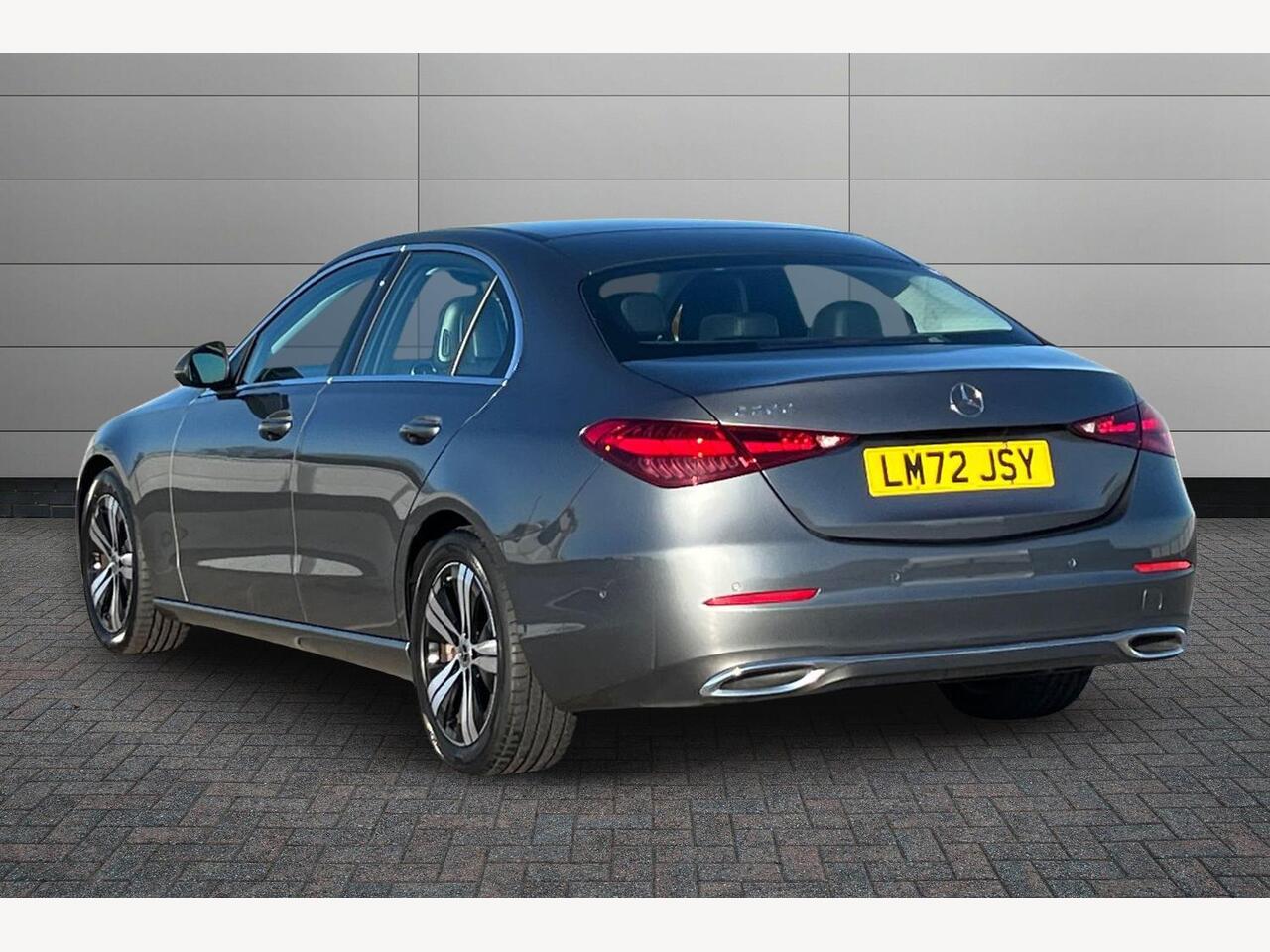 Used Mercedes-Benz C Class 2022 for sale - 76803673: Photo 2