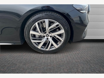 Used Mercedes-Benz E Class 2025 for sale - 78139688: Photo