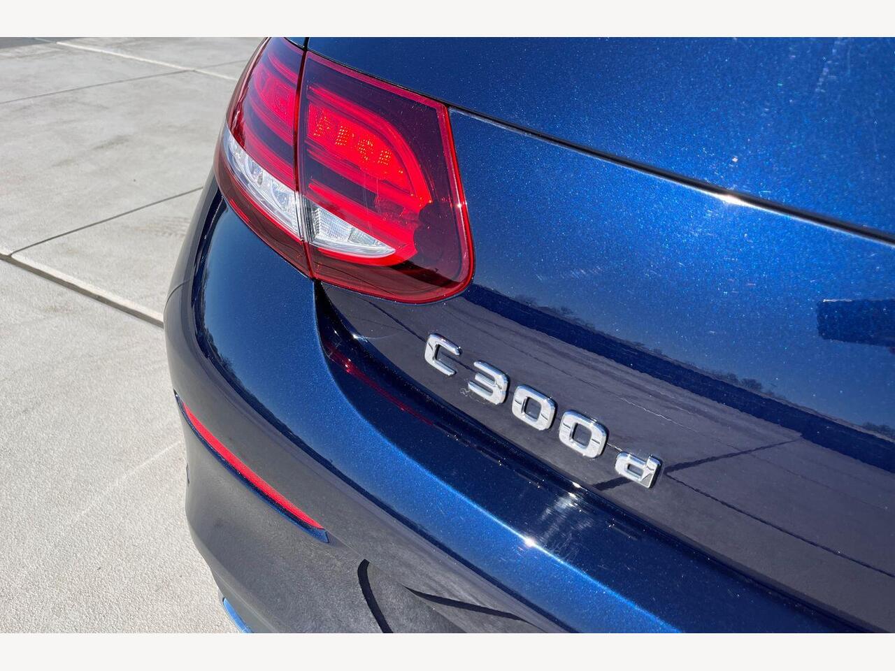 Used Mercedes-Benz C Class 2019 for sale - 78158924: Photo 13