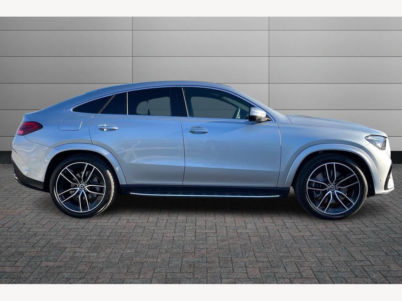 Used Mercedes-Benz GLE 2025 for sale - 76977600: Photo 3