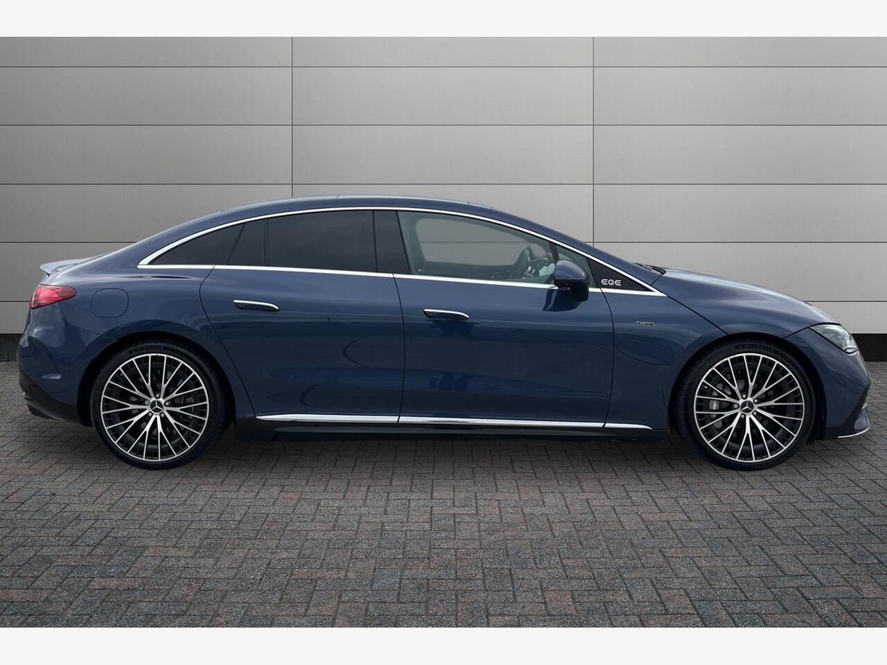 Used Mercedes-Benz EQA 2023 for sale - 77528615: Photo 3