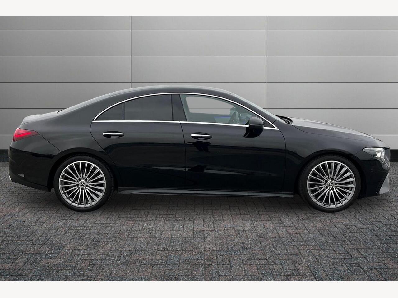 Used Mercedes-Benz CLA 2023 for sale - 77372730: Photo 3