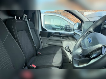 Used Ford Transit Custom 2024 for sale - 77995764: Photo