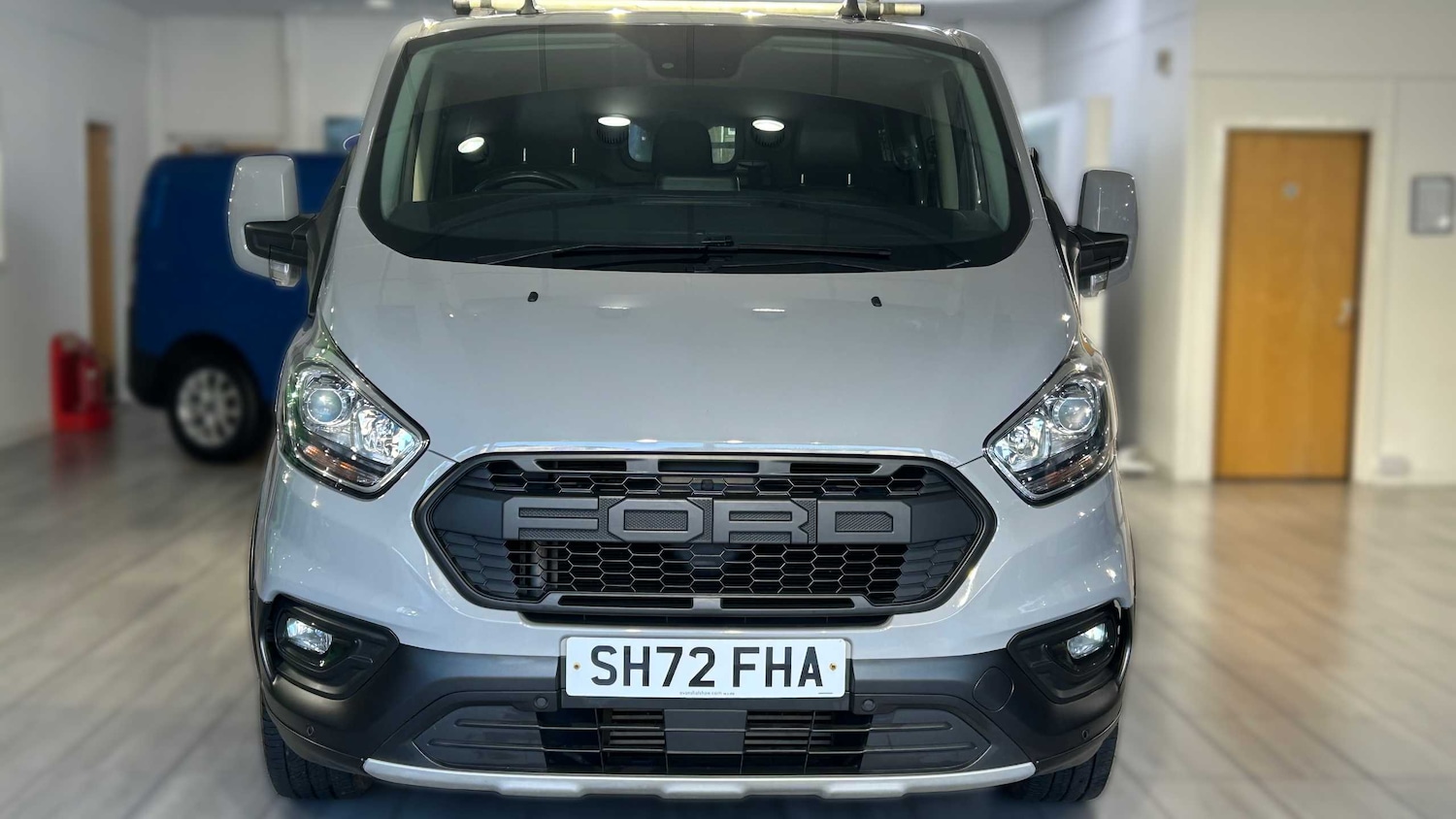 Used Ford Transit Custom 2022 for sale - 77044088: Photo 2
