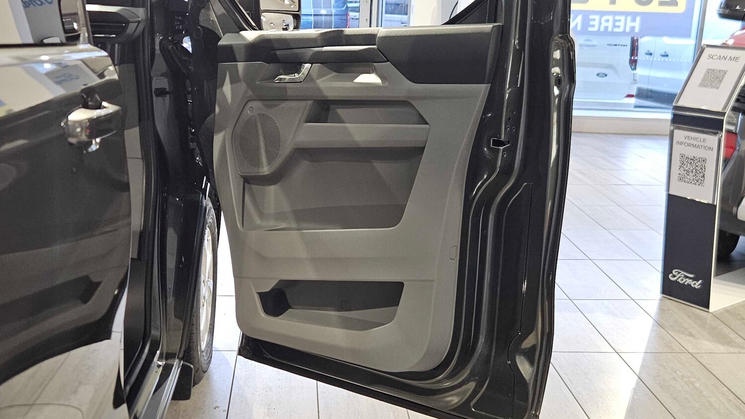 Used Ford Tourneo Custom for sale - 77648958: Photo 11