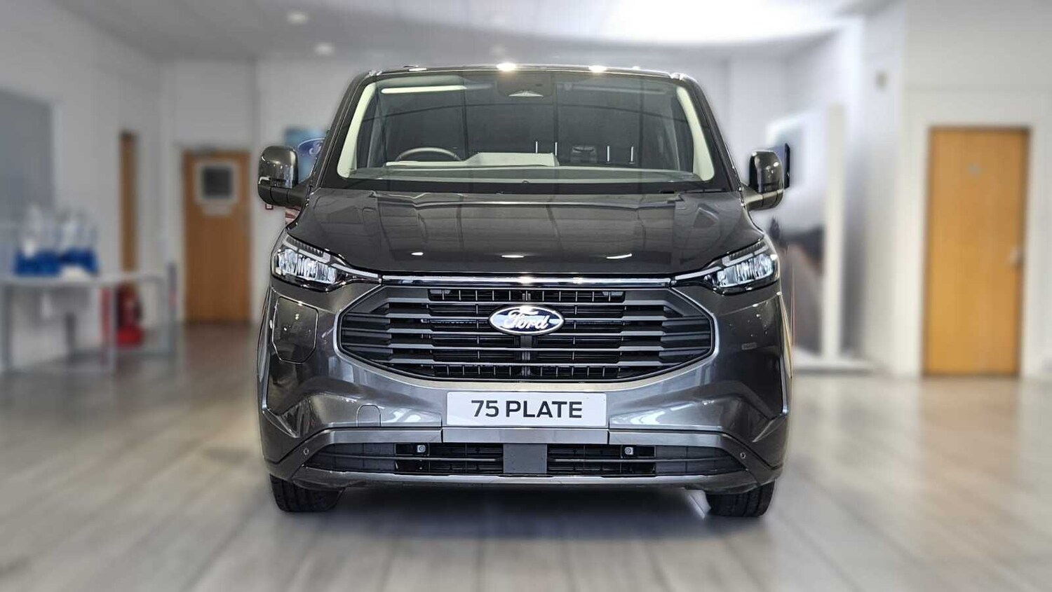 Used Ford Tourneo Custom for sale - 77648958: Photo 2