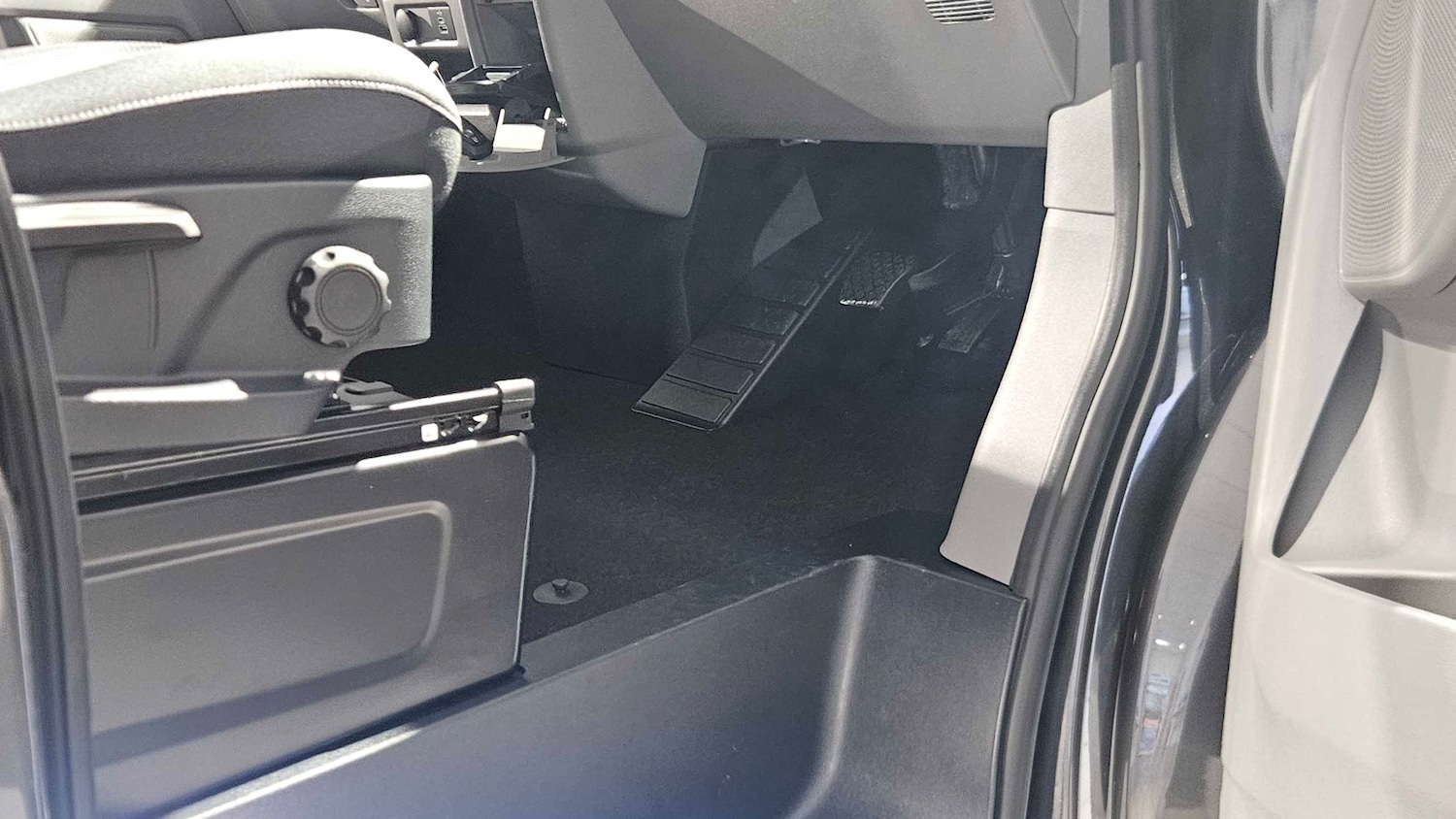 Used Ford Tourneo Custom for sale - 77648958: Photo 26