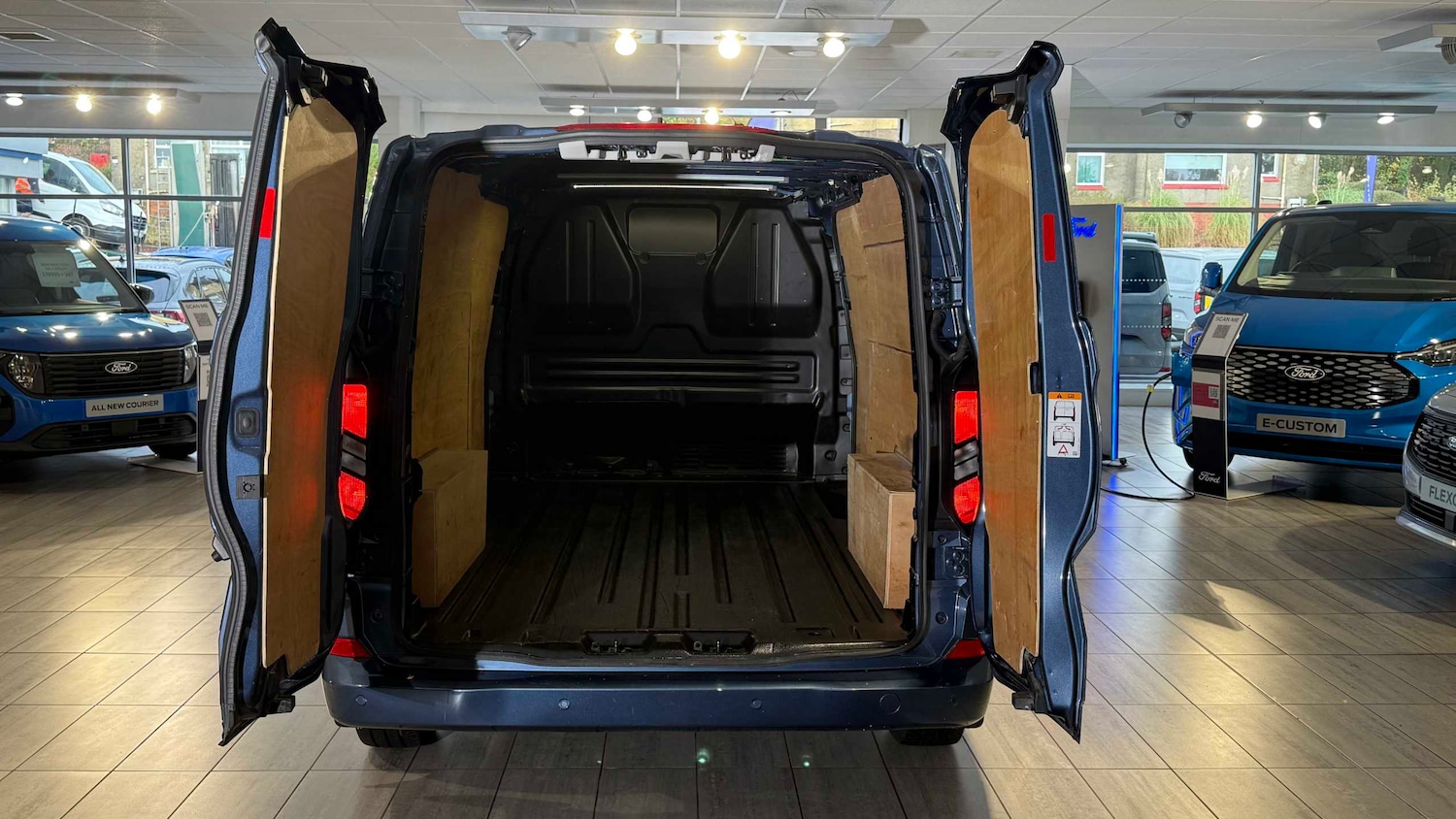 Used Ford Transit Custom 2024 for sale - 77068606: Photo 27