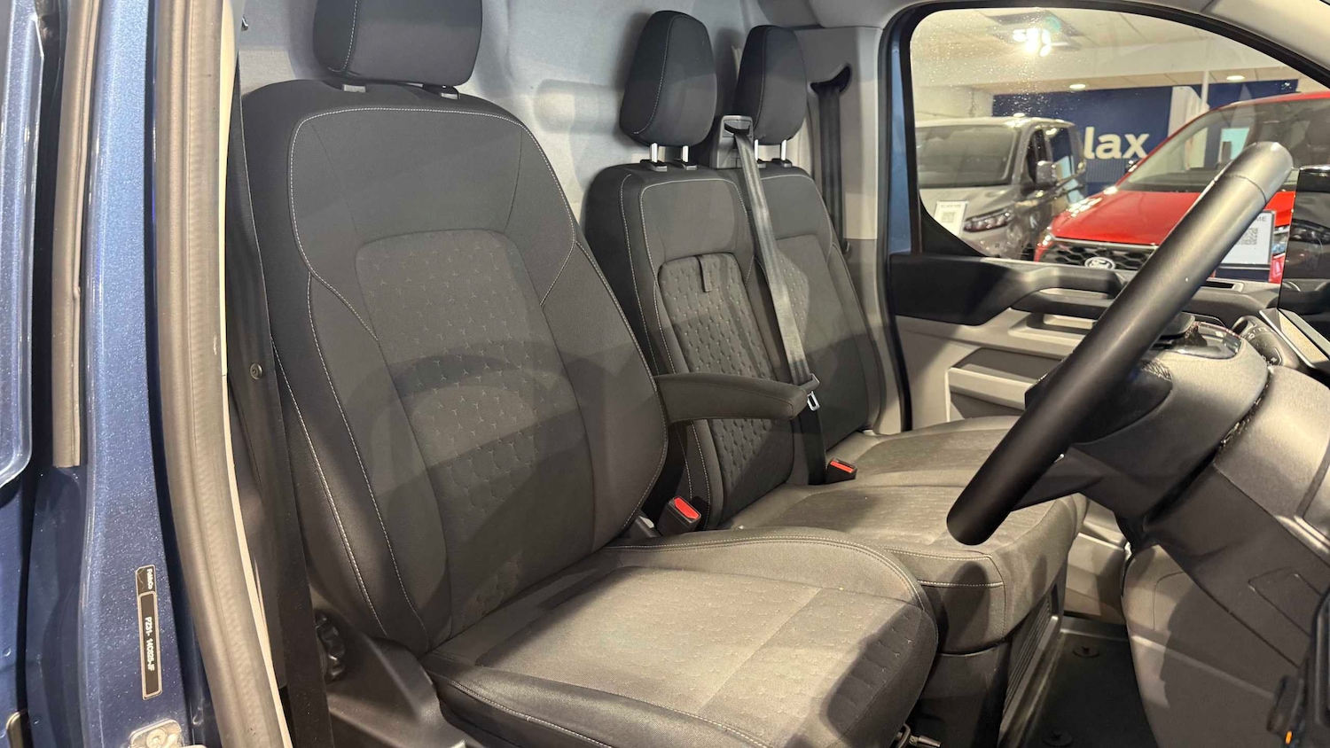 Used Ford Transit Custom 2024 for sale - 77068606: Photo 35