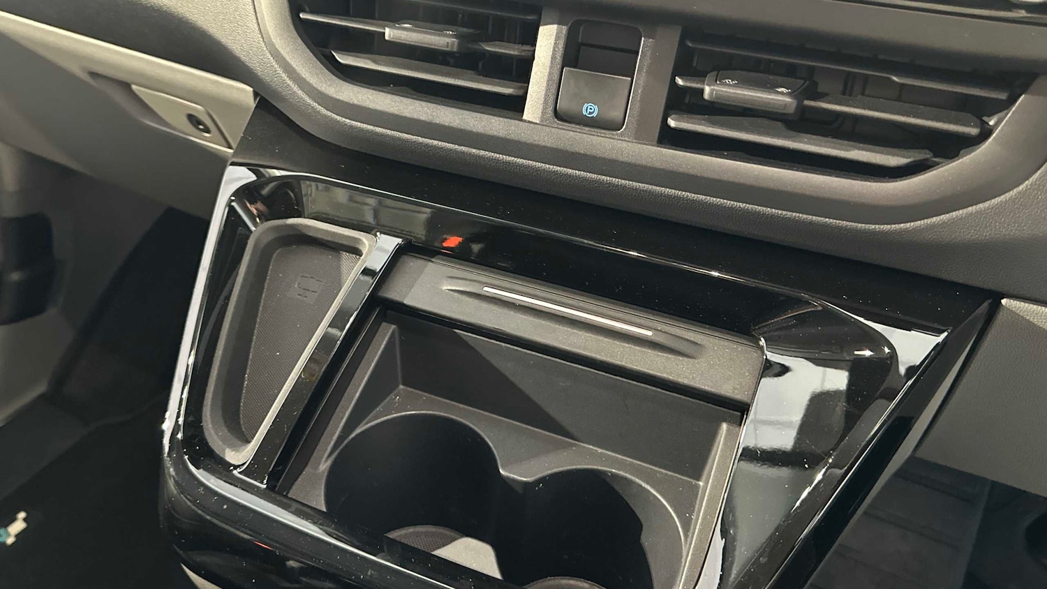 Used Ford Transit Connect 2024 for sale - 76501822: Photo 28