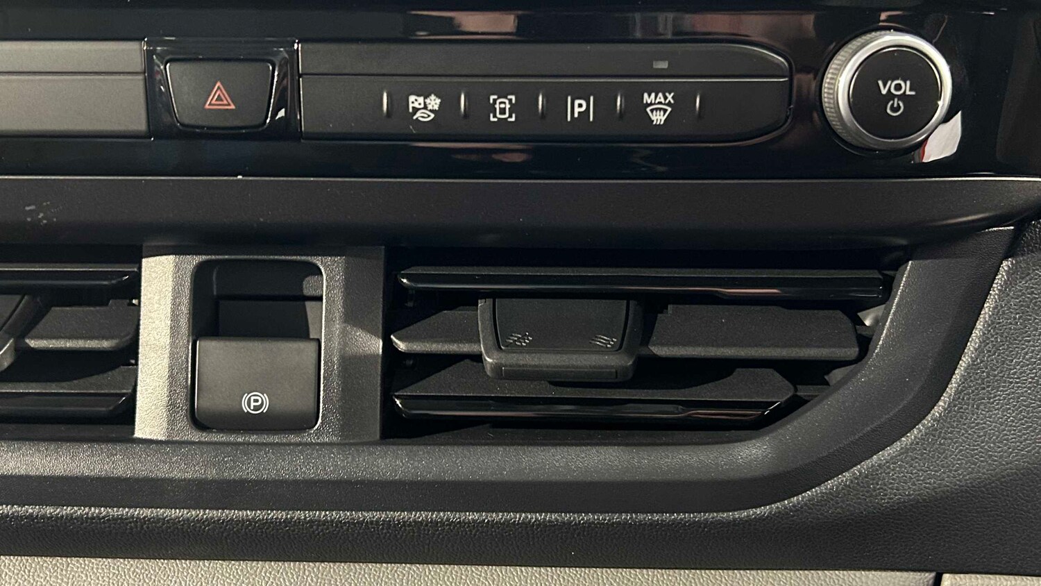 Used Ford E-Transit Custom for sale - 77649061: Photo 29