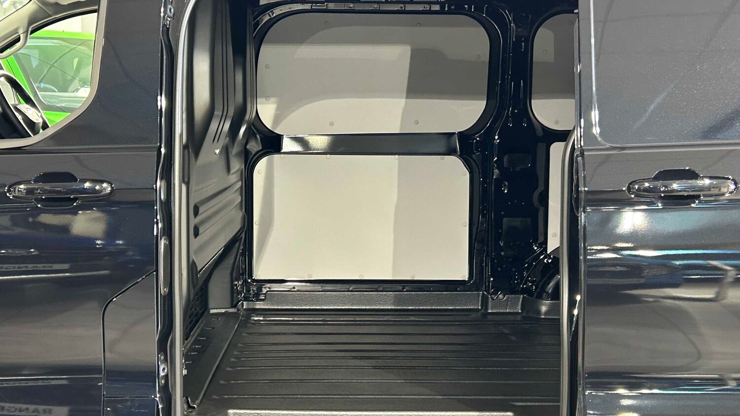 Used Ford Transit Custom for sale - 77960620: Photo 33