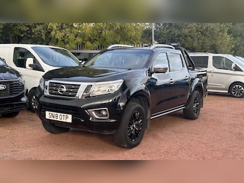 Used Nissan Navara 2018 for sale - 76272063: Photo