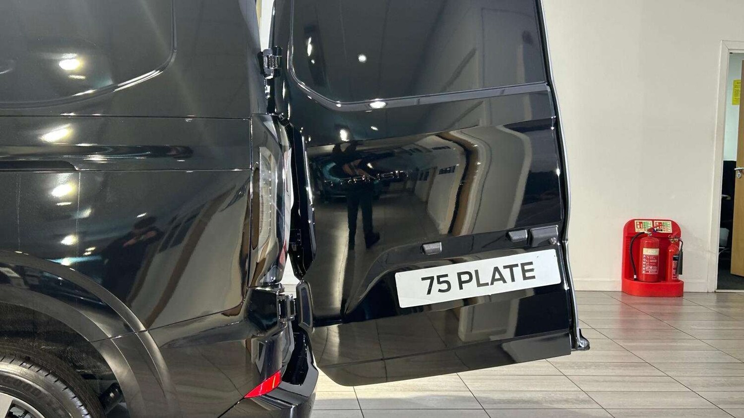 Used Ford Transit Custom for sale - 77178880: Photo 9