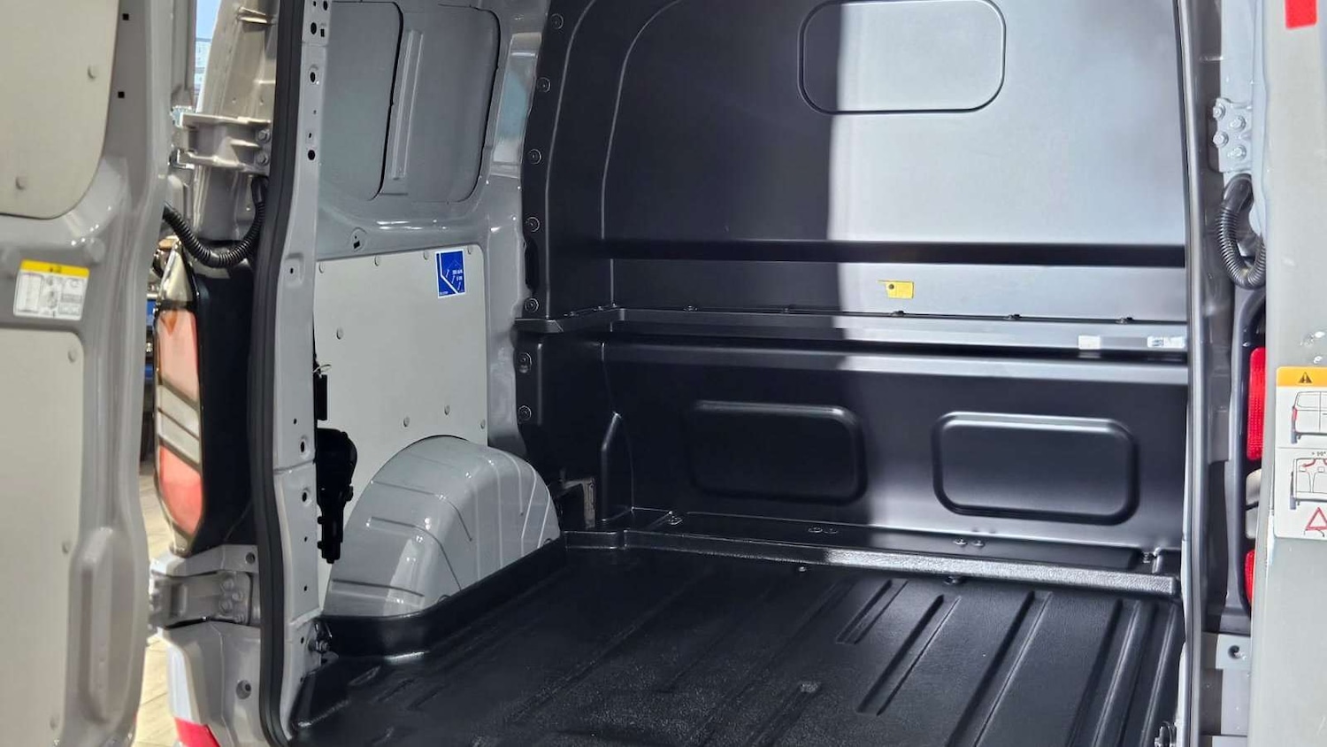 Used Ford Transit Custom for sale - 76875780: Photo 31