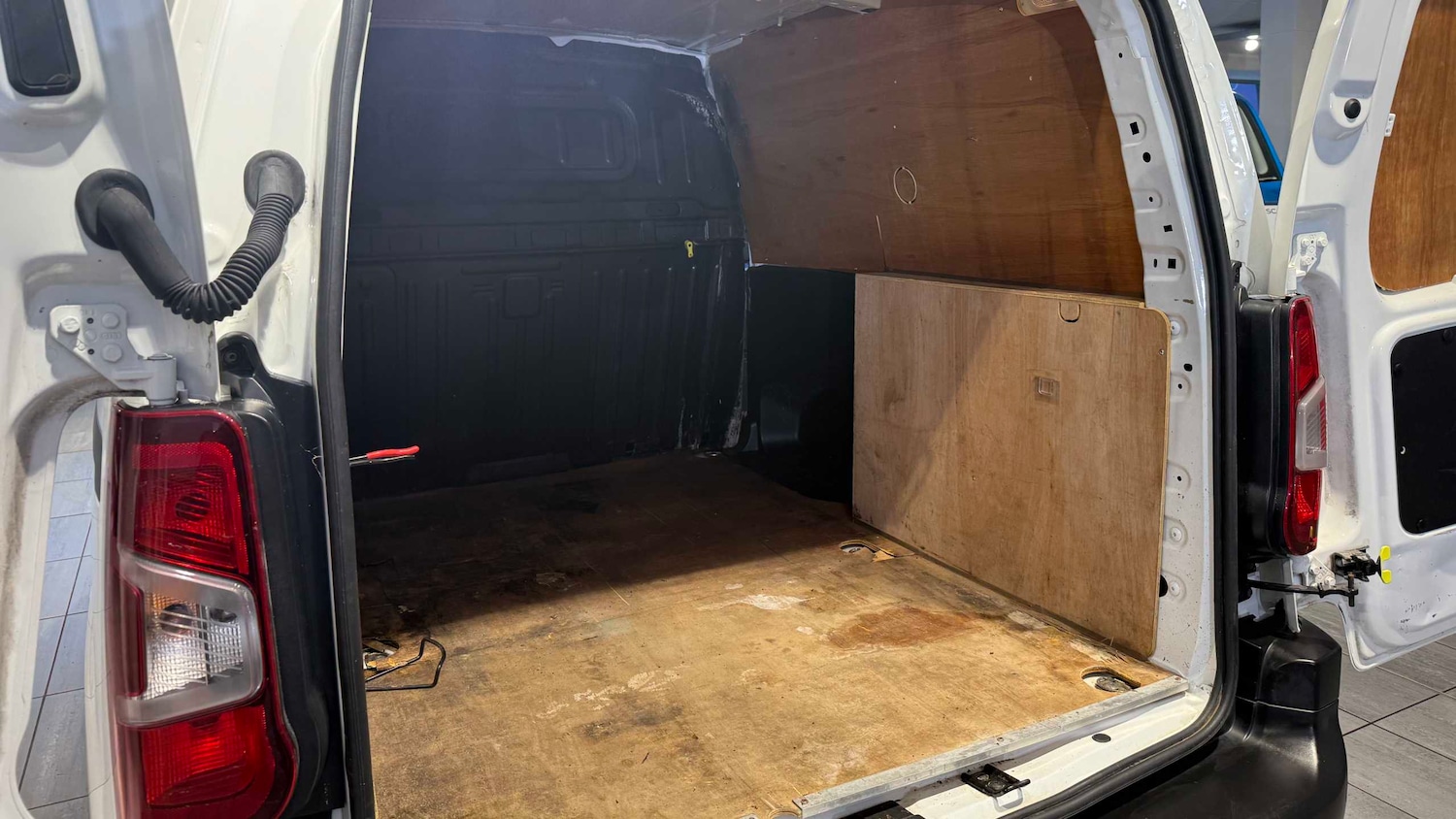 Used Peugeot Partner 2021 for sale - 76329312: Photo 11