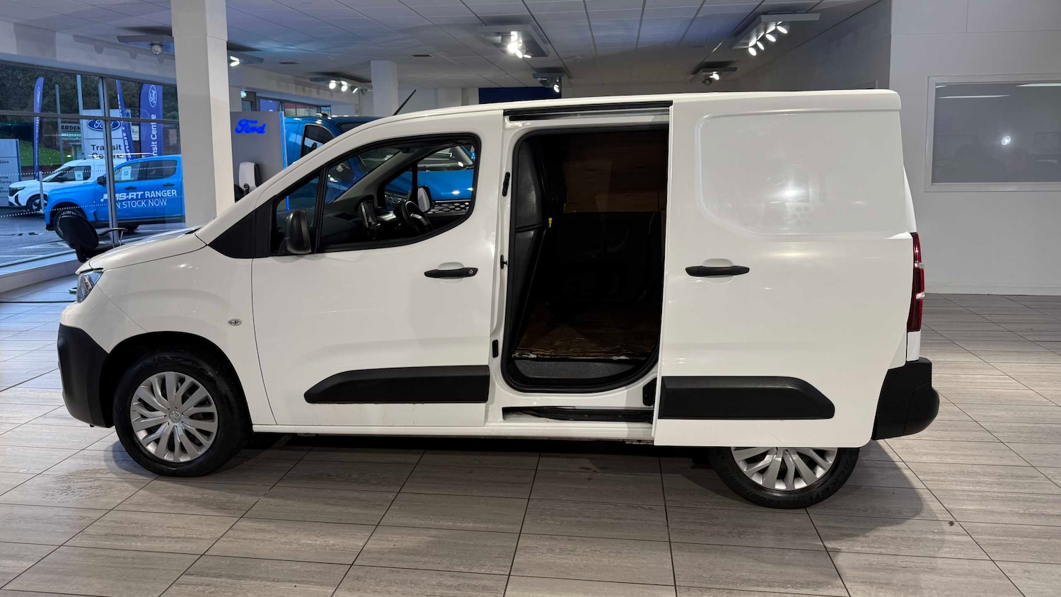 Used Peugeot Partner 2021 for sale - 76329312: Photo 17