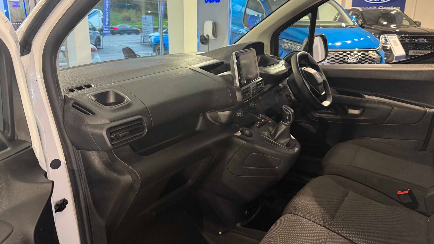 Used Peugeot Partner 2021 for sale - 76329312: Photo 31