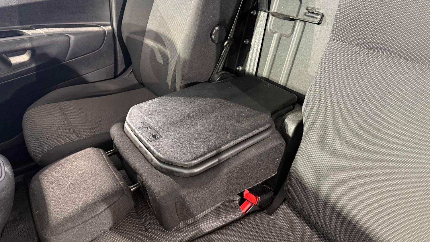 Used Peugeot Partner 2021 for sale - 76329312: Photo 33